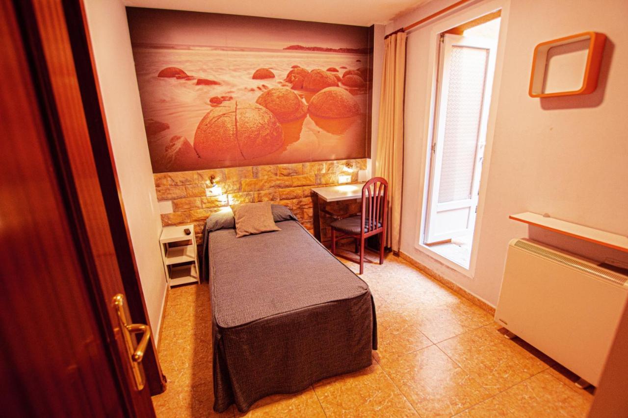 Residencia Salamanca Universitaria Hotel Esterno foto